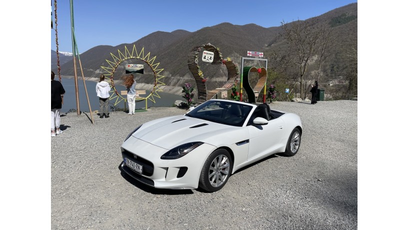 prokat-kabrioleta-jaguar-f-type-big-2