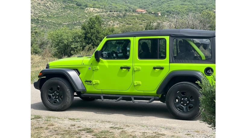 prokat-jeep-wrangler-big-1