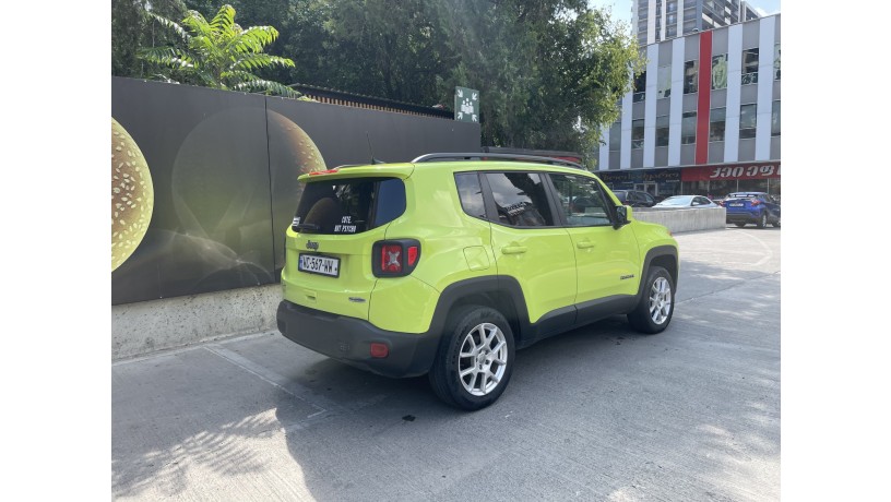 prokat-jeep-renegade-v-tbilisi-big-1