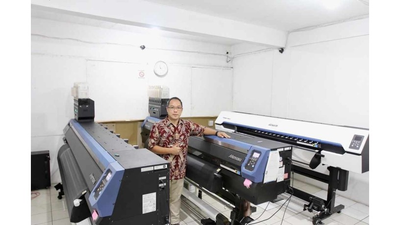 mimaki-txf150-75-dtf-printer-big-2