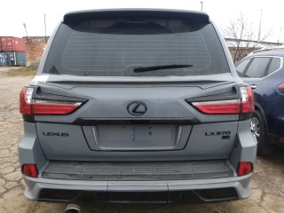 Продам Lexus LX под растаможу или реэкспорт