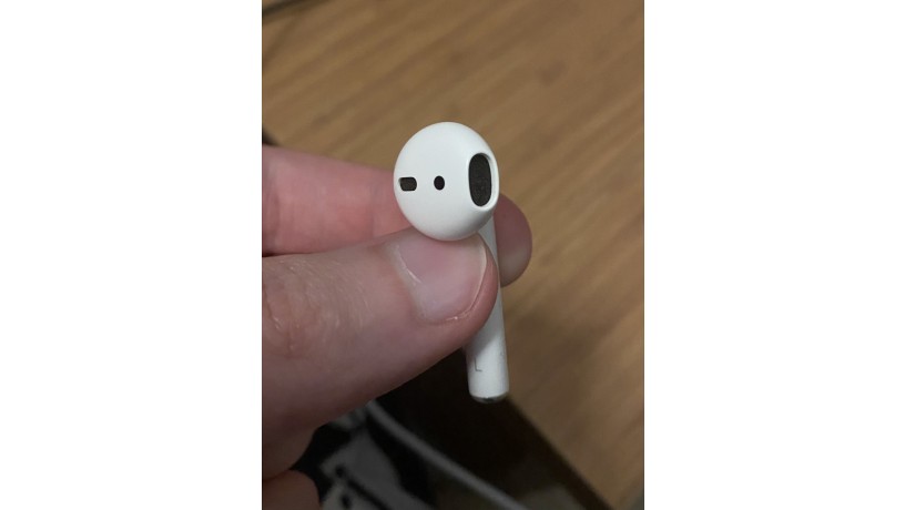apple-airpods-2-big-4